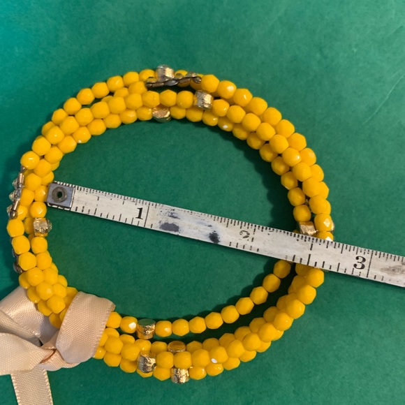 Yellow bracelets - Picture 3 of 3